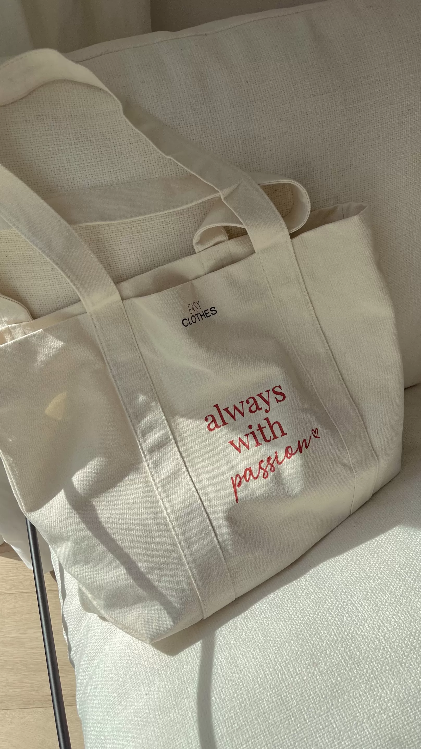 Easy Clothes Sacs & Pochettes-Tote Bag "Always With Passion" -